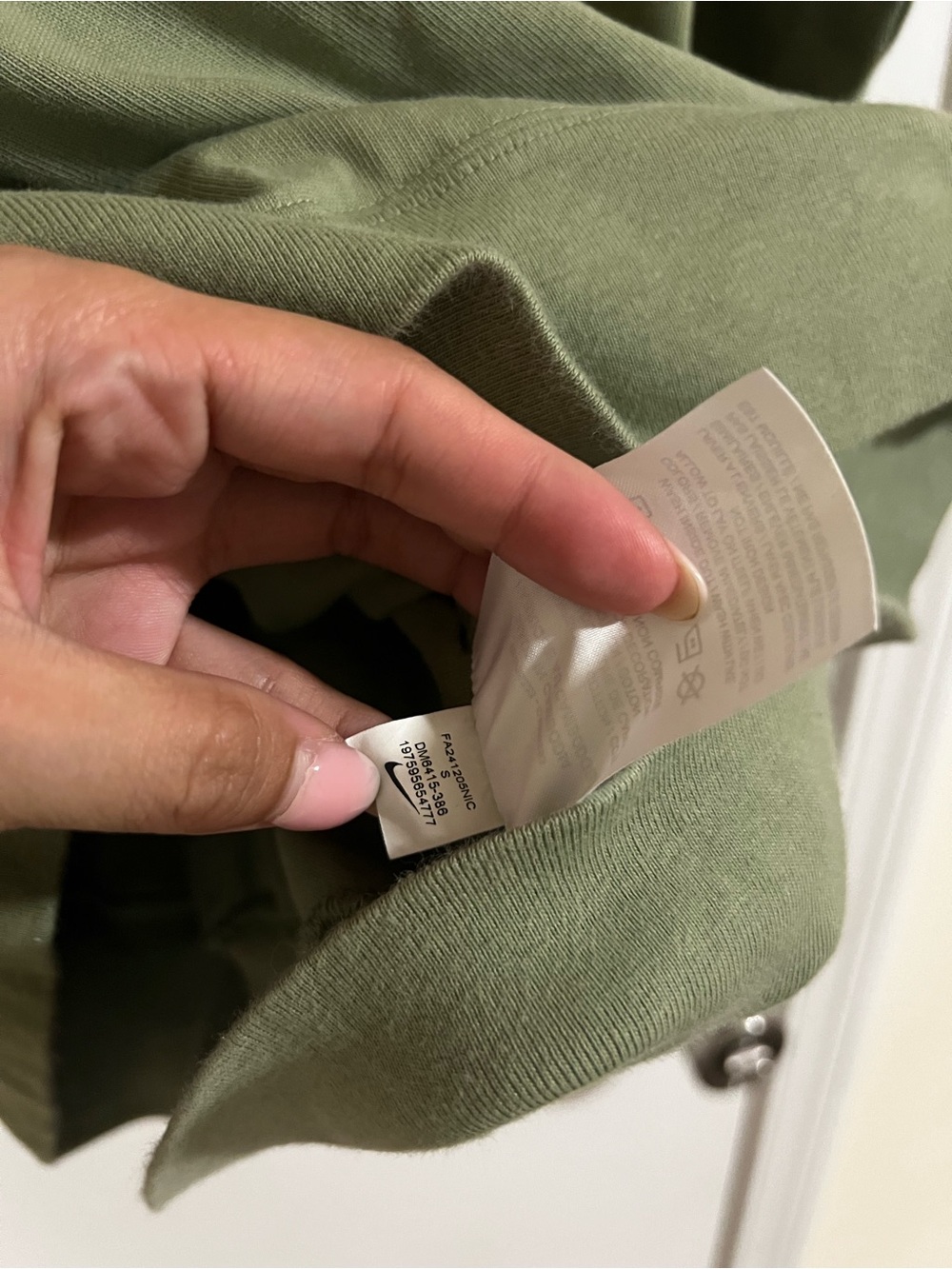Nike Olive Green Zip-Up Hoodie Jacket with Swoosh - Picture 5 of 6